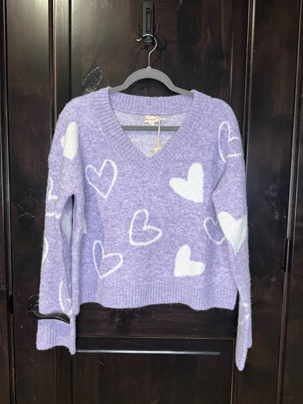 Cozy Lavender Heart V-Neck Sweater - Hem & Thread